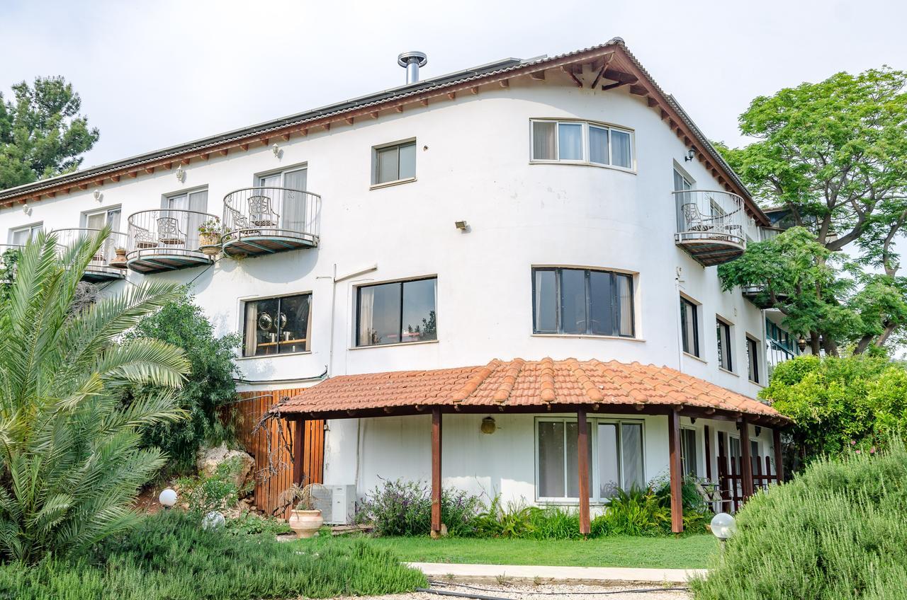 Amirey Hagalil Boutique Hotel Амирим Экстерьер фото